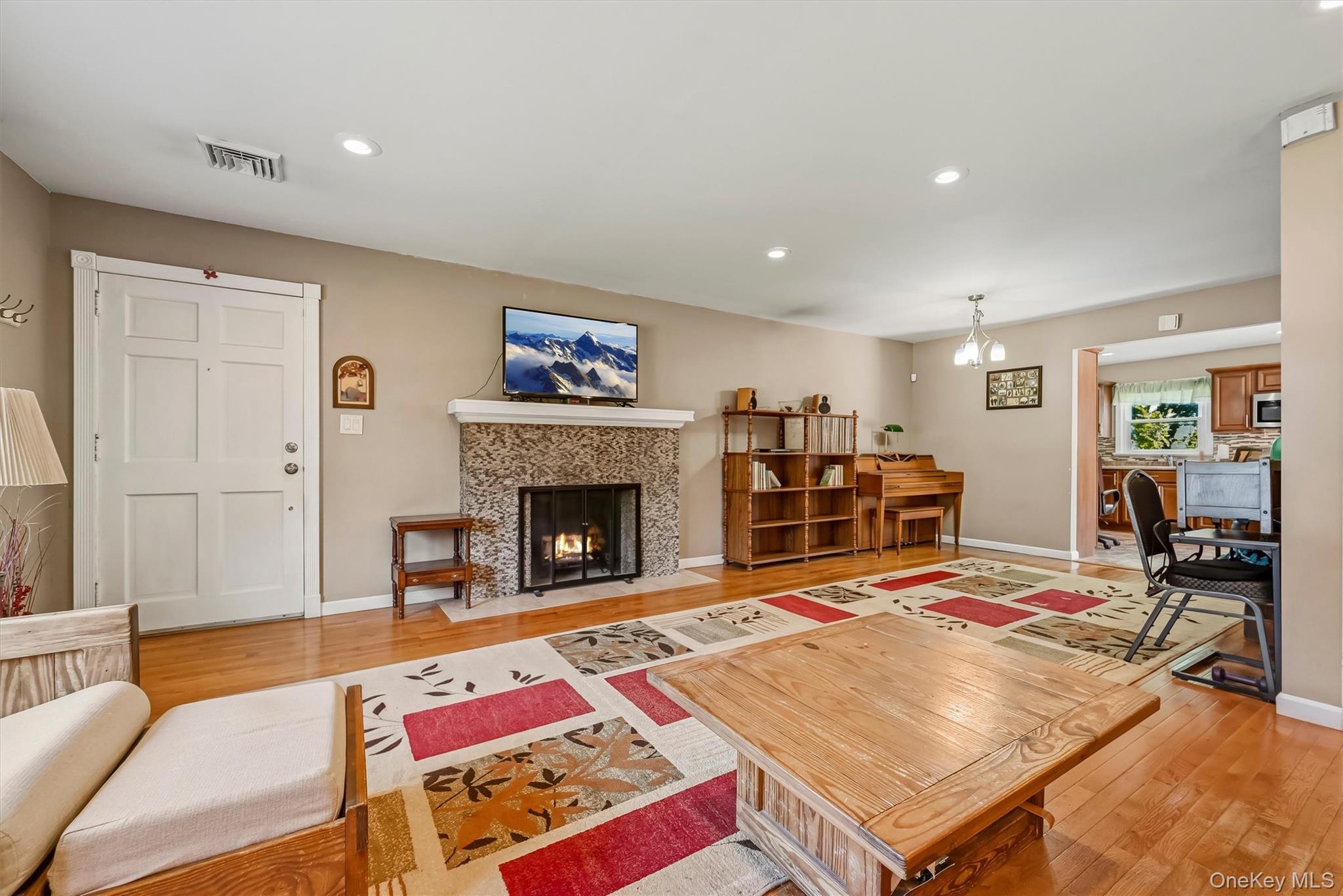 Single Family Pine Drive Orange County, NY 12553, MLS-1048302-8