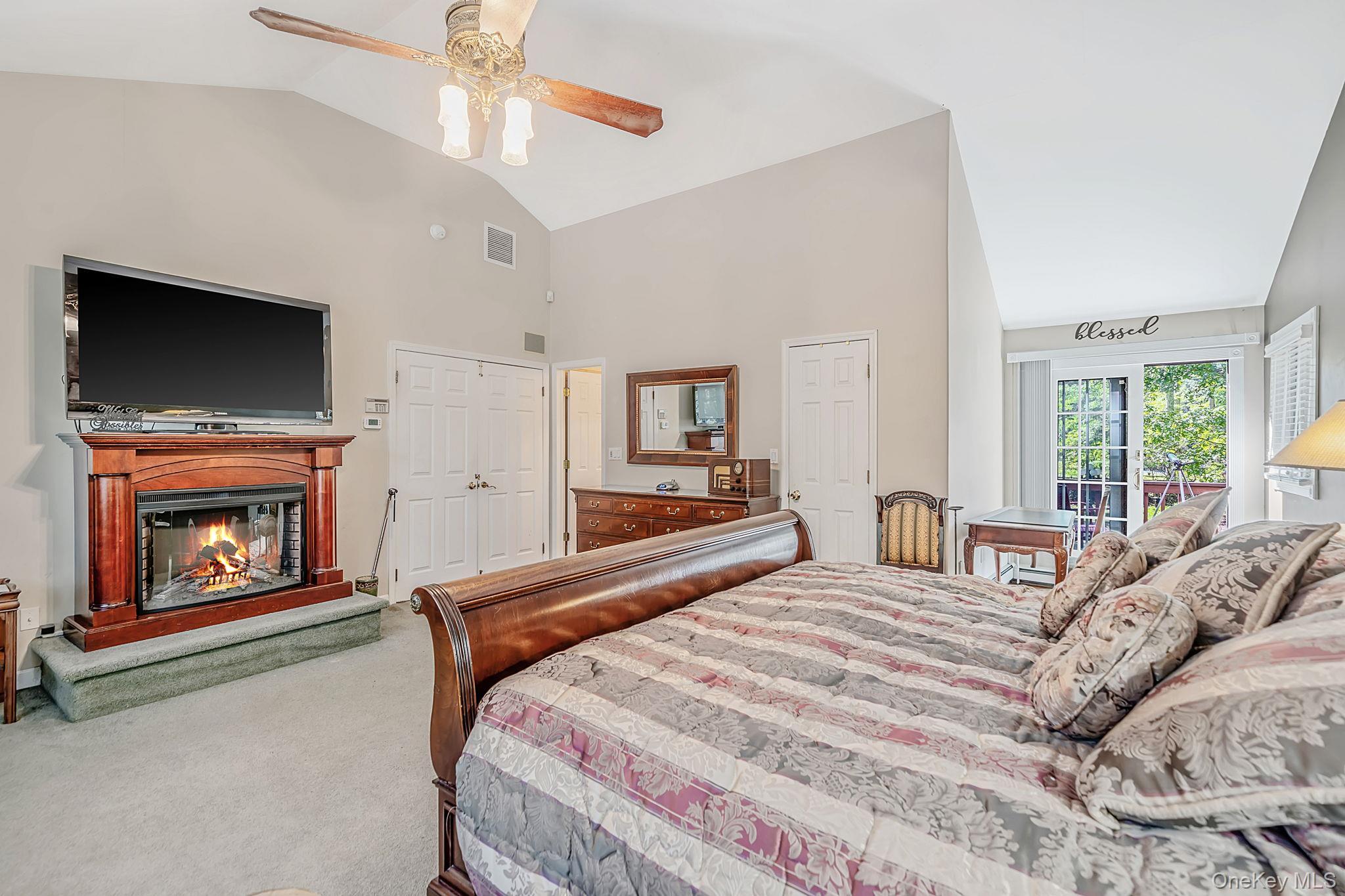 Single Family Hastings Drive  Suffolk County, NY 11961, MLS-1048307-17