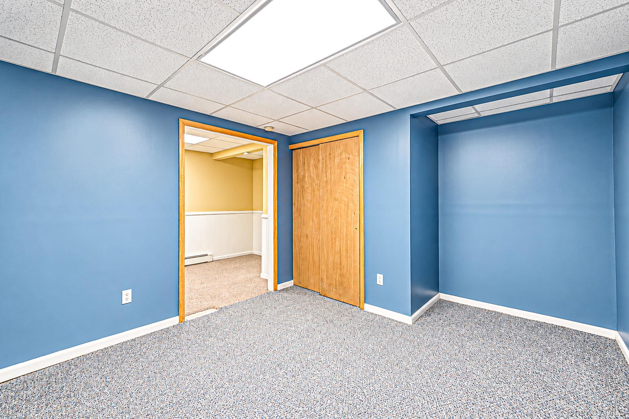 Single Family Hastings Drive  Suffolk County, NY 11961, MLS-1048307-33
