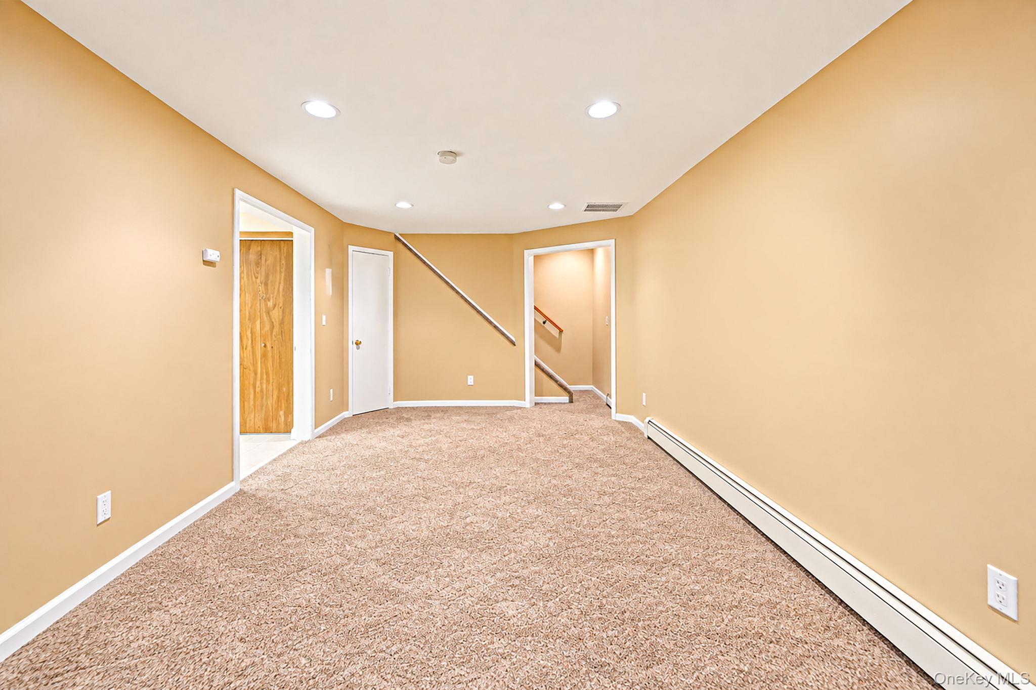Single Family Hastings Drive  Suffolk County, NY 11961, MLS-1048307-35