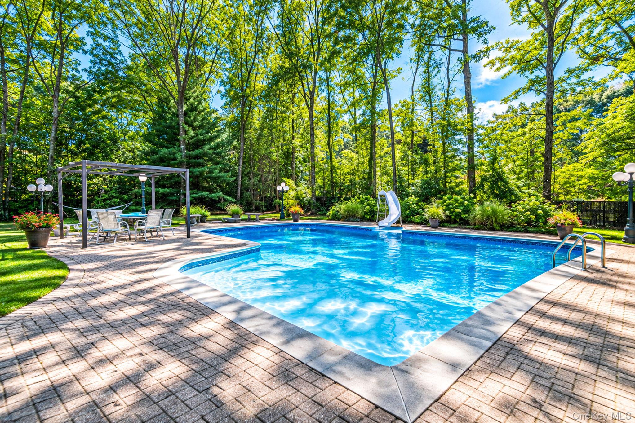 Single Family Hastings Drive  Suffolk County, NY 11961, MLS-1048307-44