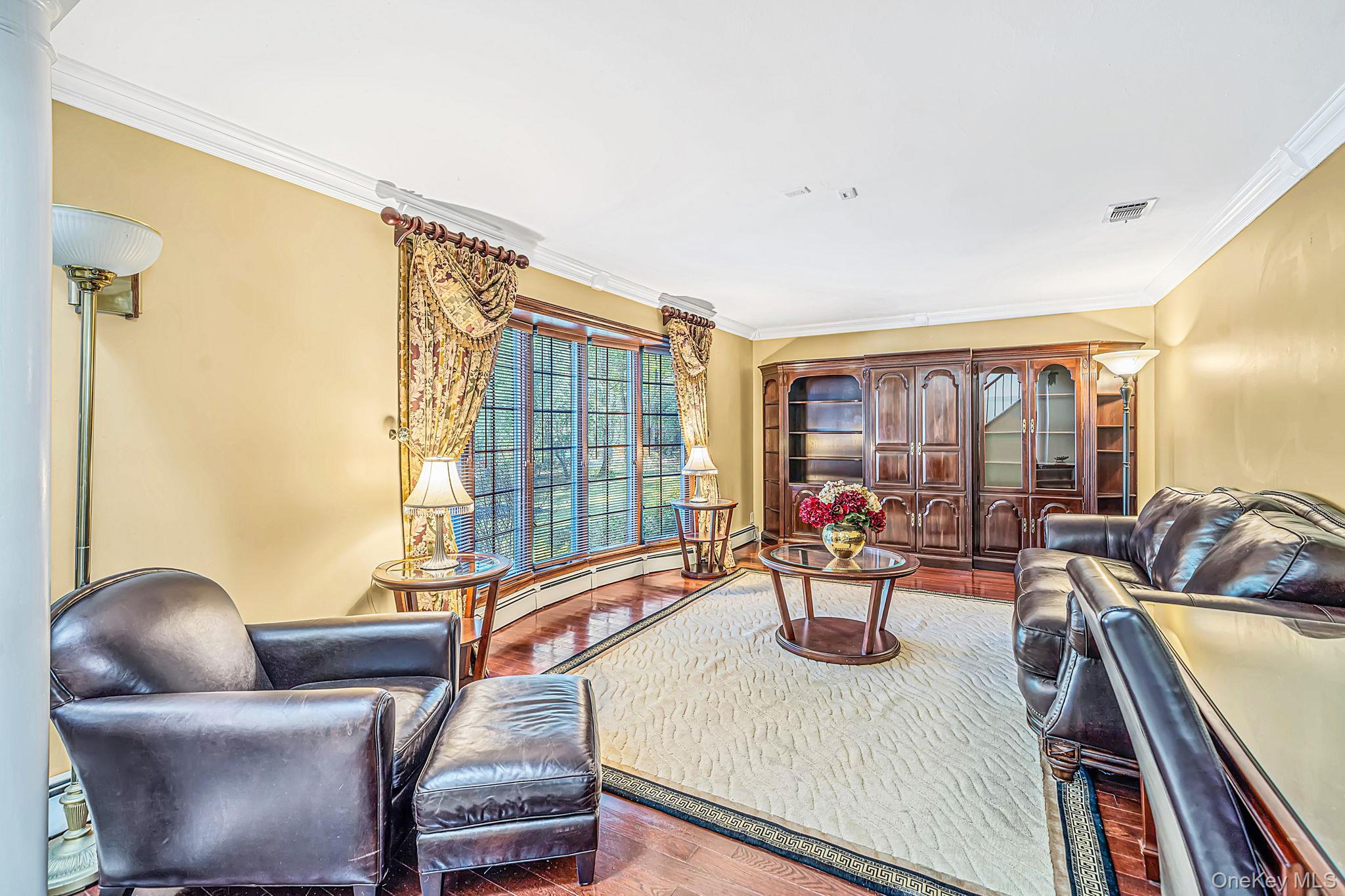 Single Family Hastings Drive  Suffolk County, NY 11961, MLS-1048307-5
