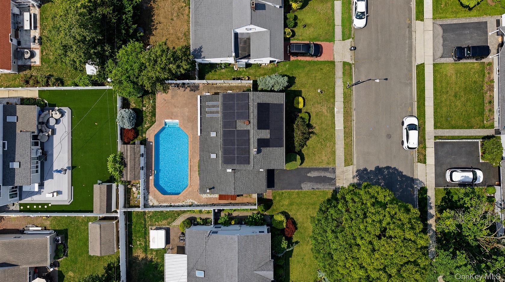 Single Family Cable Lane  Nassau County, NY 11801, MLS-1048311-4