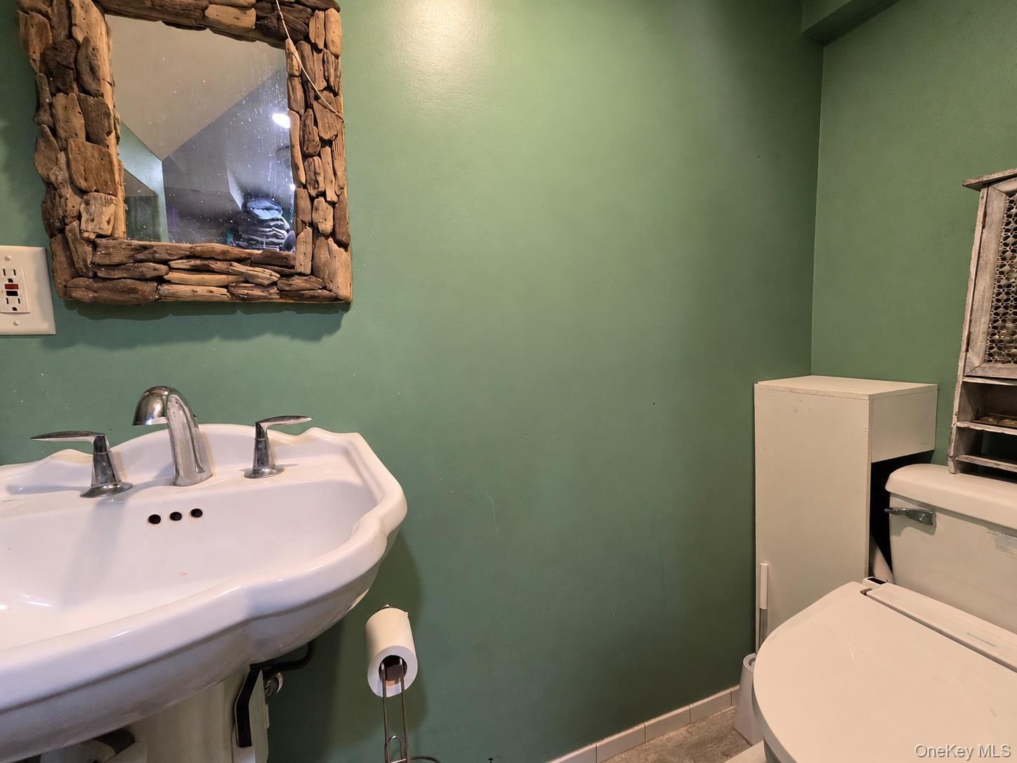 Single Family Marino Avenue Nassau County, NY 11050, MLS-1048348-20
