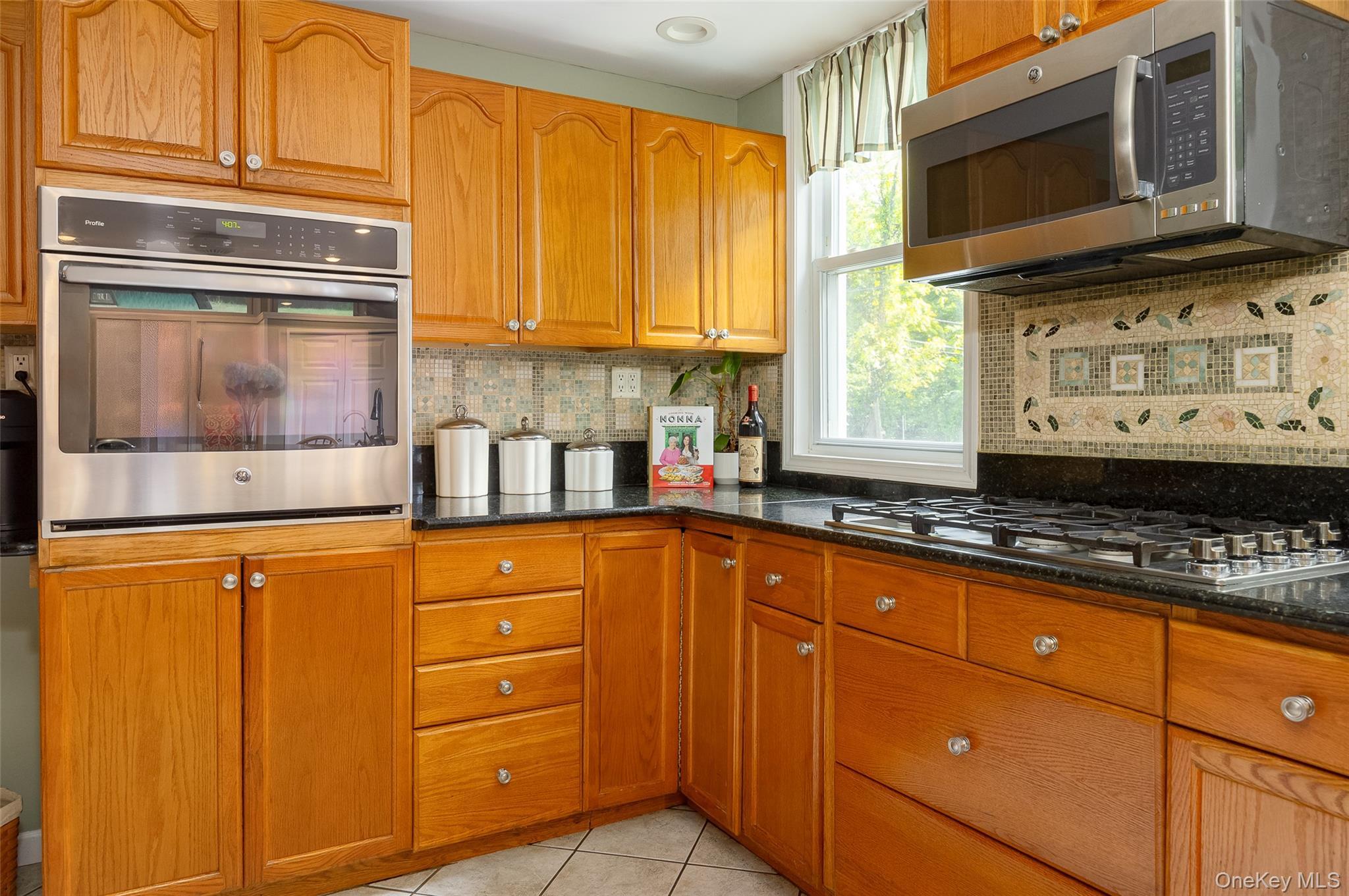 Single Family Vineyard Avenue  Ulster County, NY 12528, MLS-1048382-15