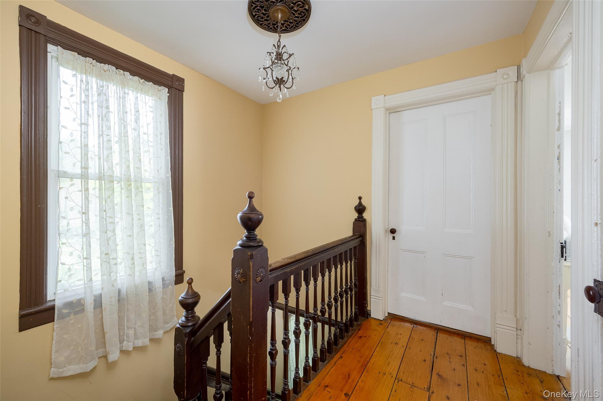 Single Family Vineyard Avenue  Ulster County, NY 12528, MLS-1048382-24