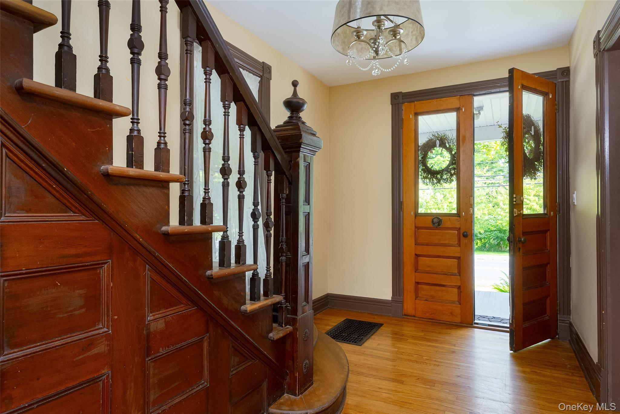 Single Family Vineyard Avenue  Ulster County, NY 12528, MLS-1048382-5