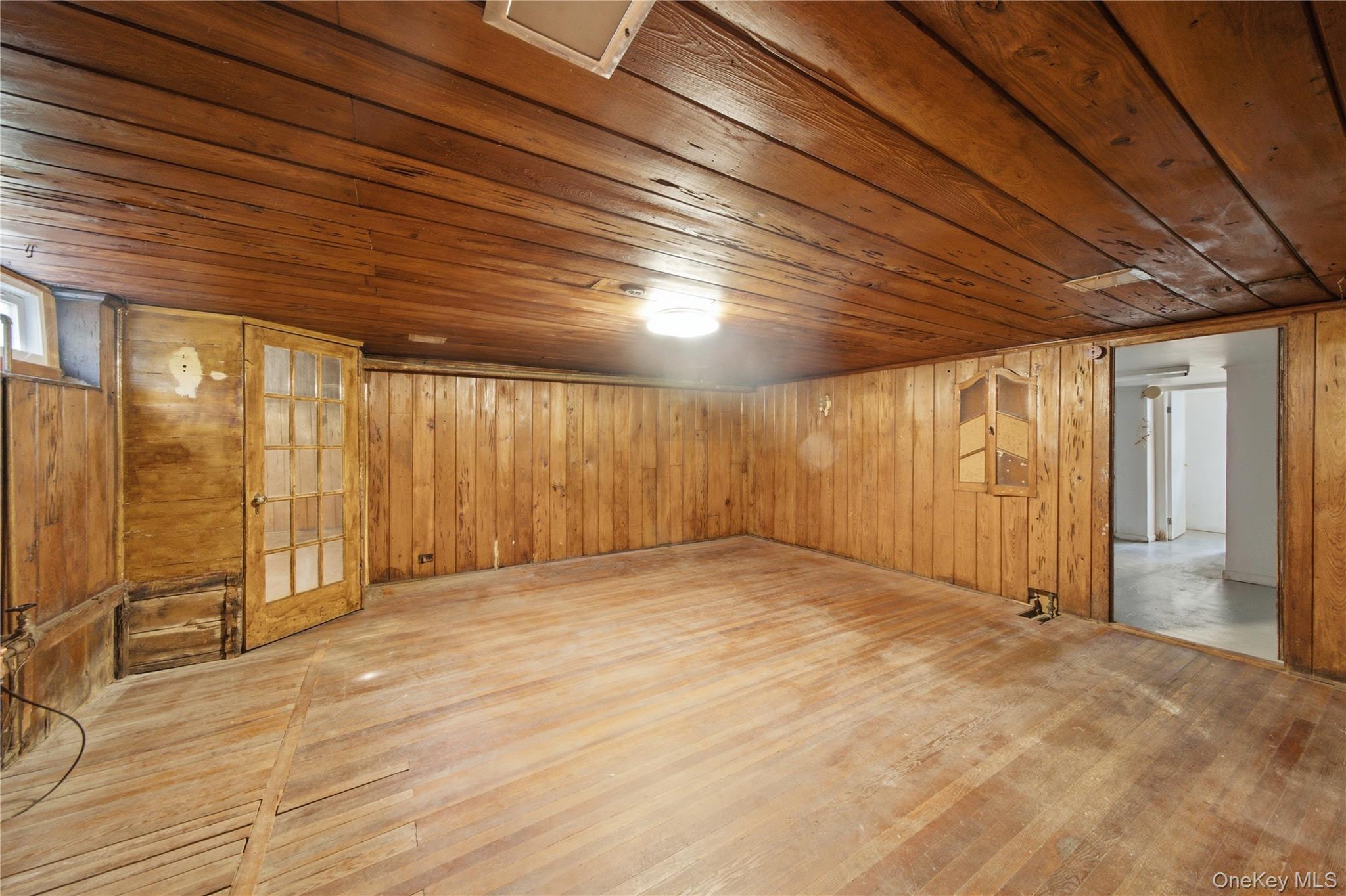 Single Family 82nd Place Queens, NY 11379, MLS-1048388-15