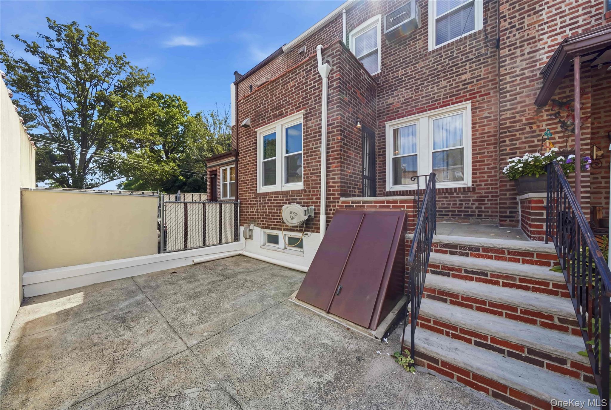 Single Family 82nd Place Queens, NY 11379, MLS-1048388-22