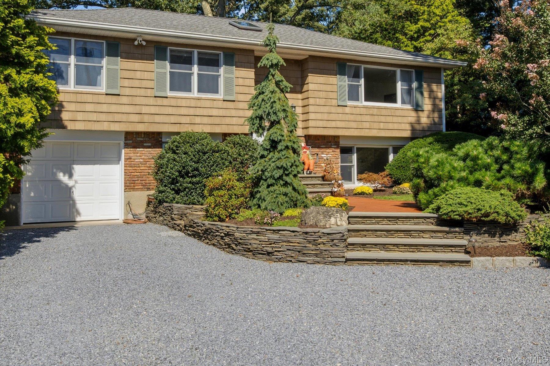 Single Family Pulaski Road  Suffolk County, NY 11740, MLS-1048390-2