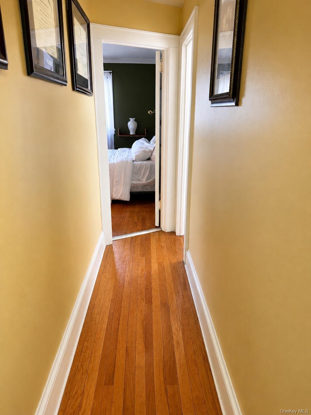 Single Family Cronston Avenue Queens, NY 11694, MLS-1048400-23