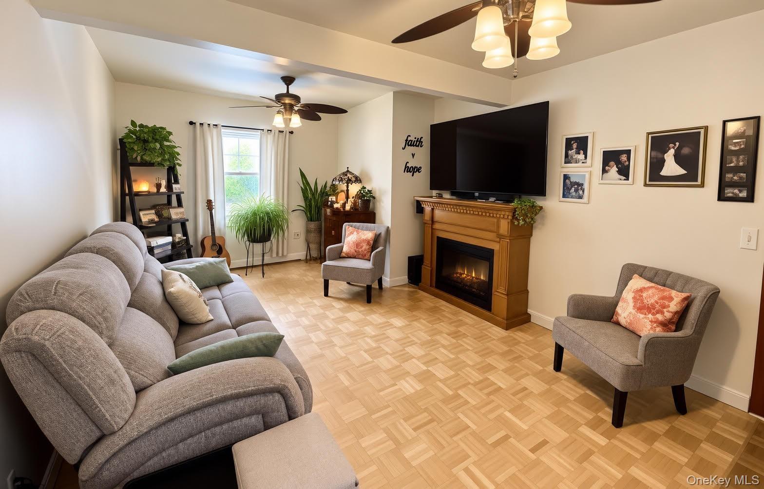 Single Family Pine Street Suffolk County, NY 11784, MLS-1048449-7