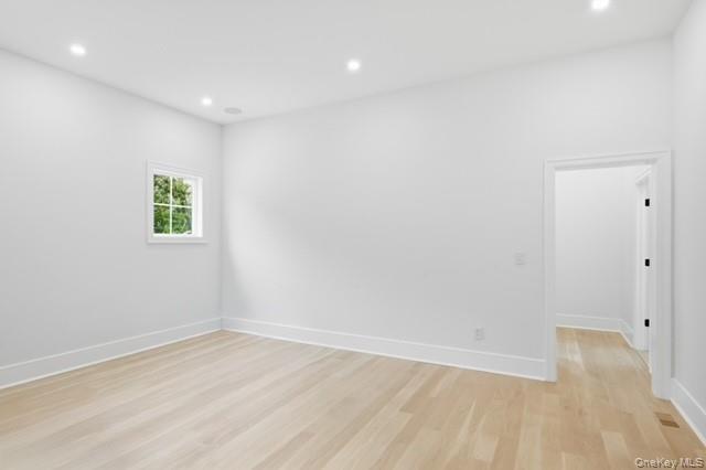 Single Family Cedarfield Lane  Suffolk County, NY 11977, MLS-1048453-21
