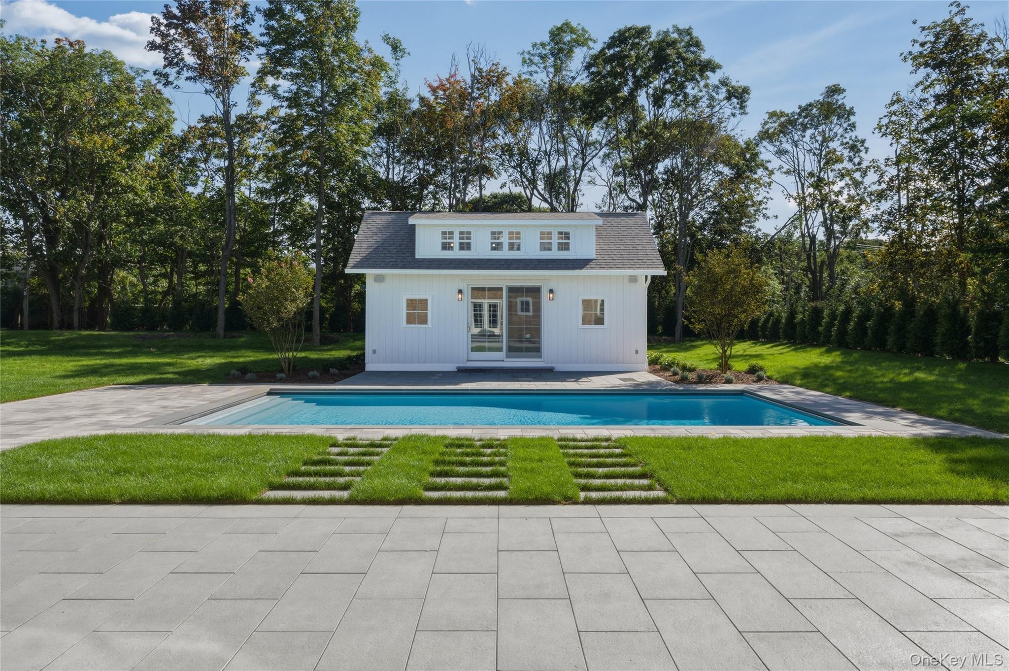 Single Family Cedarfield Lane  Suffolk County, NY 11977, MLS-1048453-32