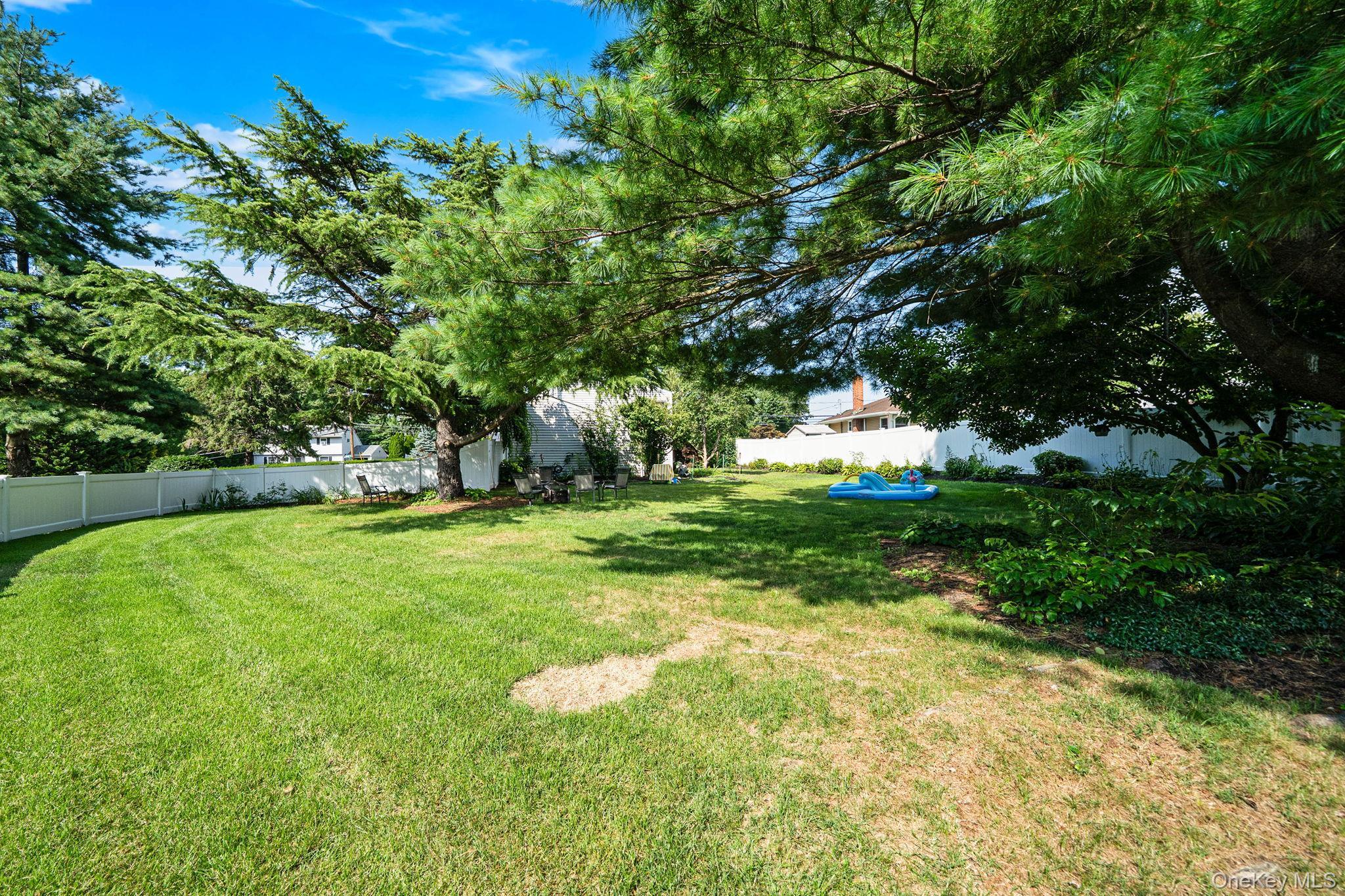 Single Family Rutgers Street Suffolk County, NY 11787, MLS-1048457-33