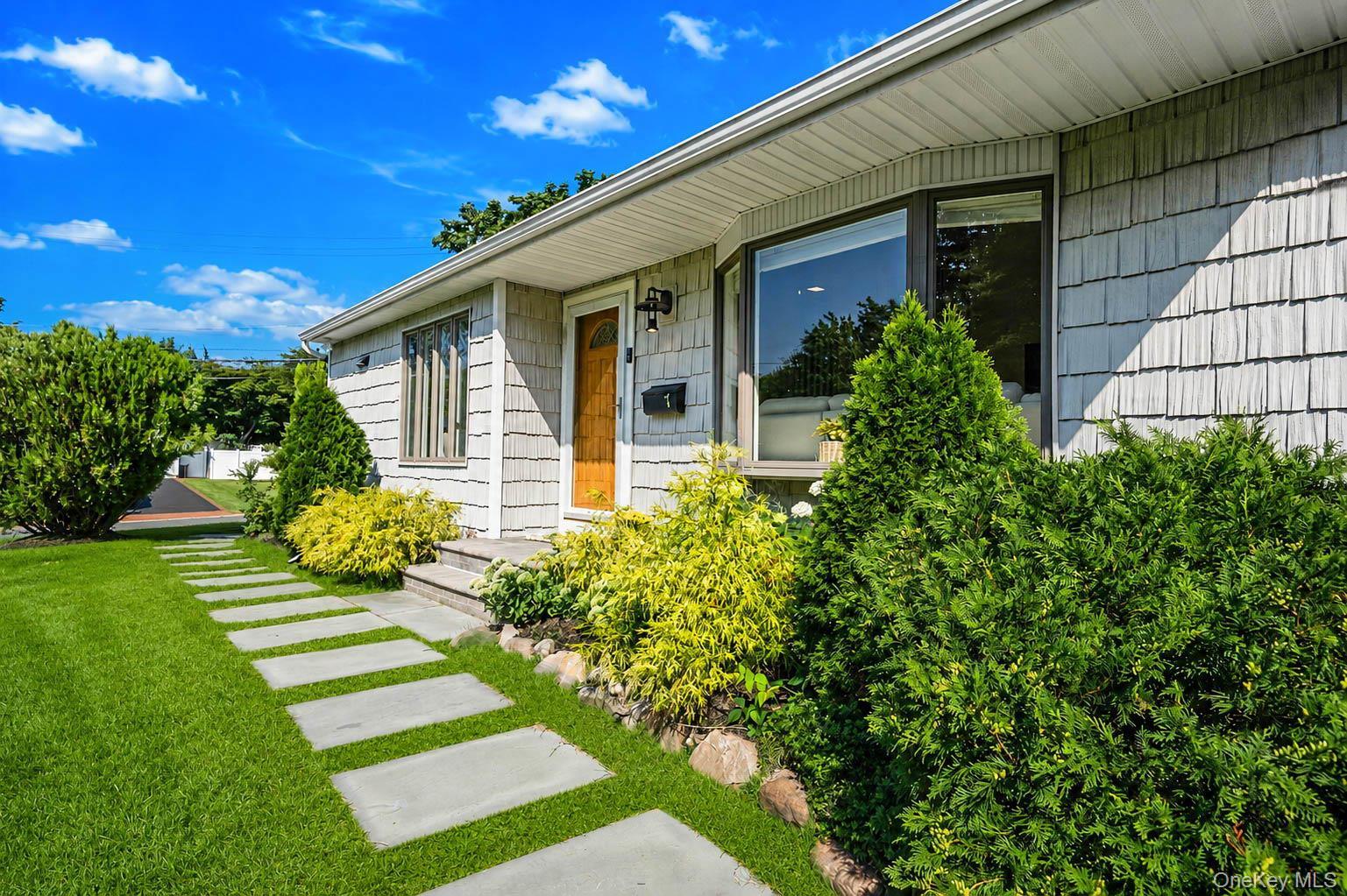 Single Family Rutgers Street Suffolk County, NY 11787, MLS-1048457-4