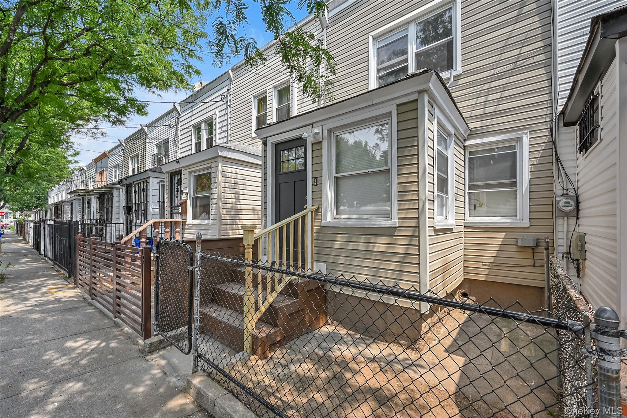 Single Family 152nd Street  Queens, NY 11434, MLS-1048463-18