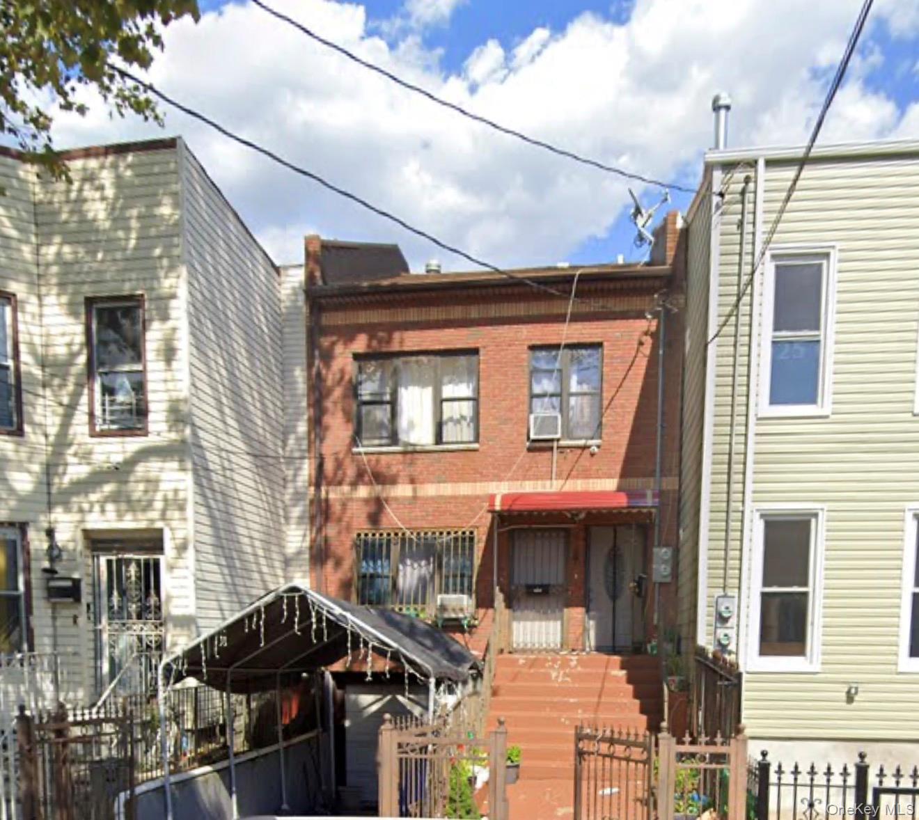 Single Family Montauk Avenue  Brooklyn, NY 11208, MLS-1048467-2