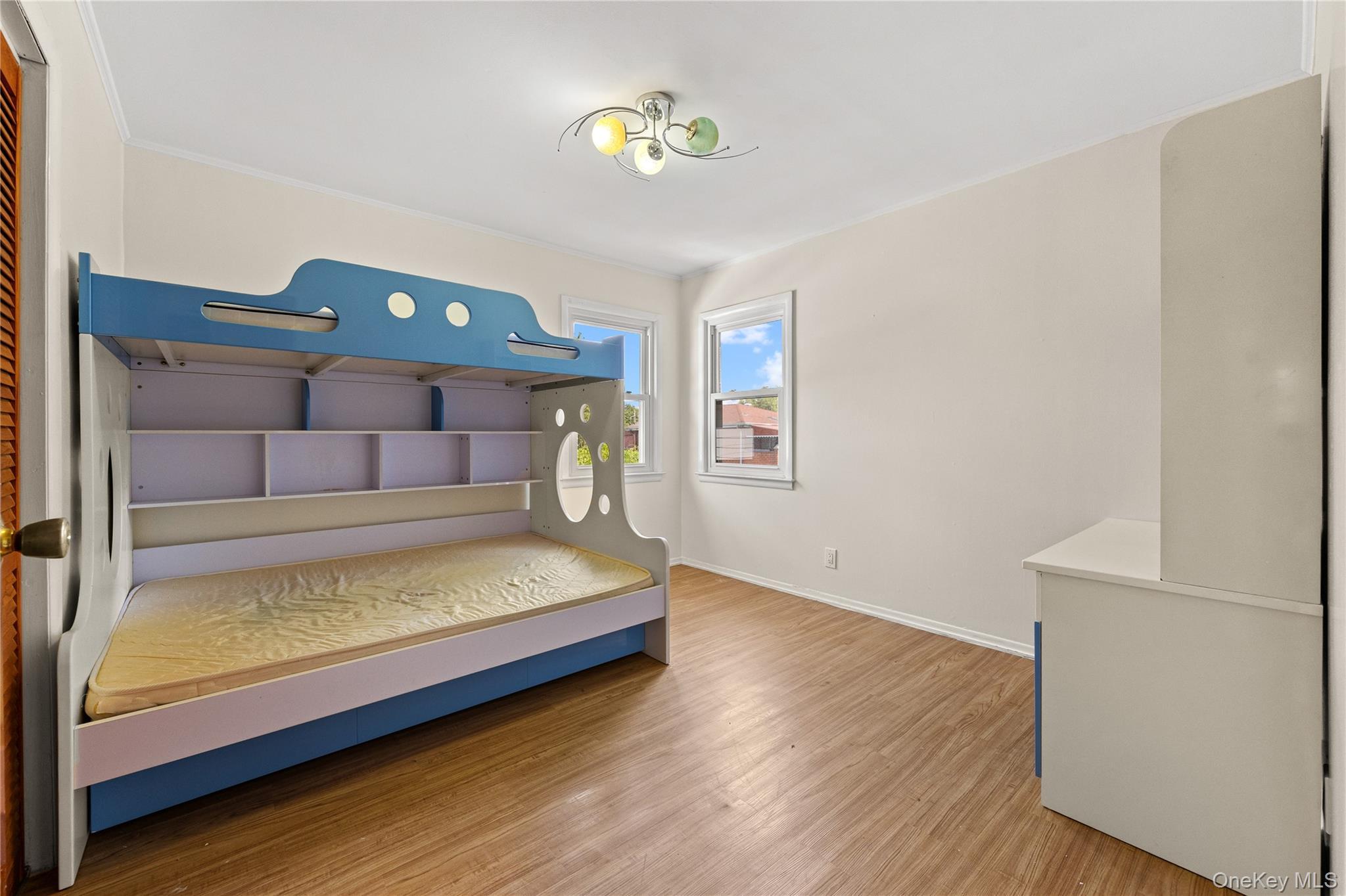 Single Family Oak Avenue Queens, NY 11355, MLS-1048477-15