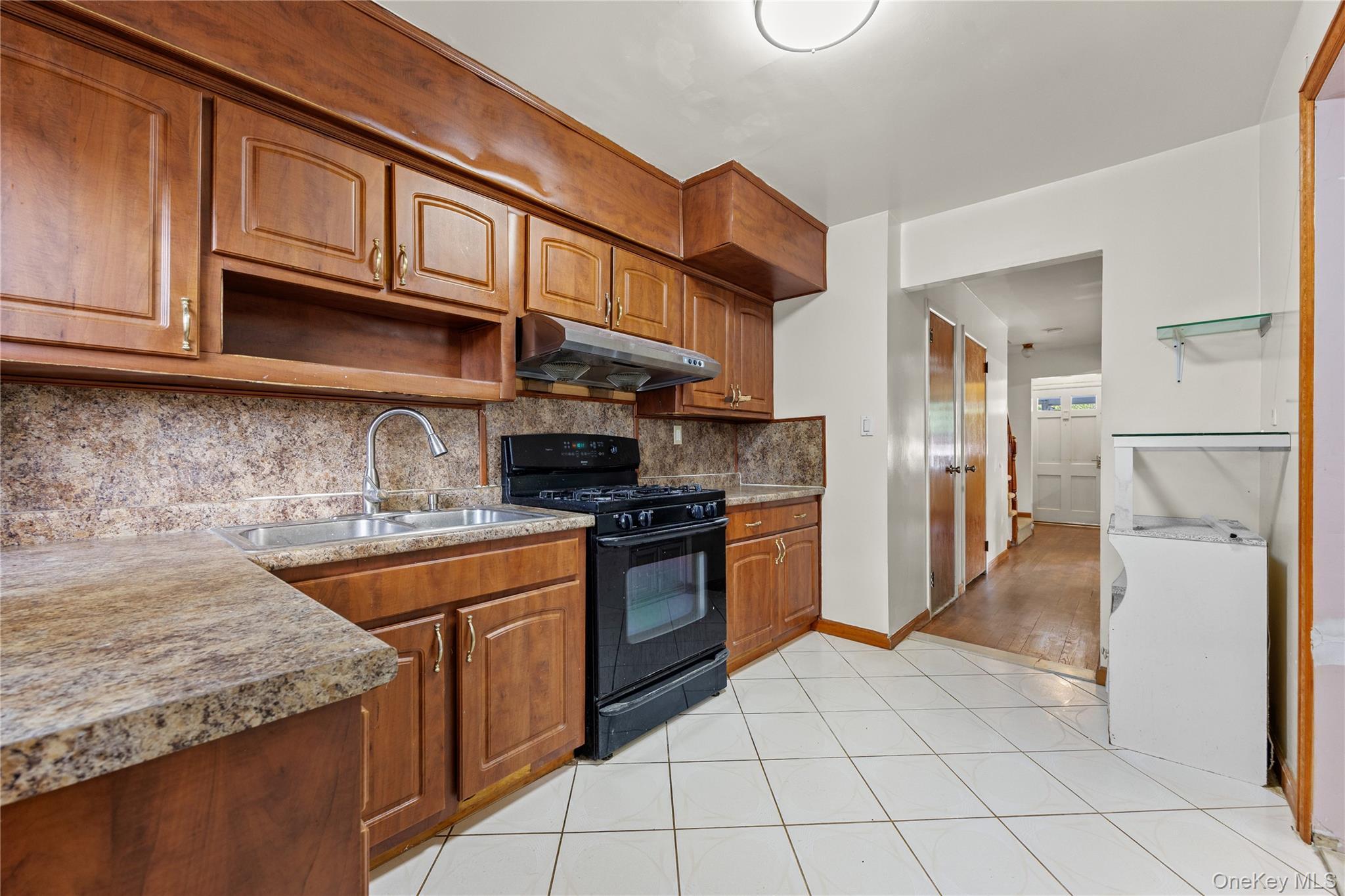Single Family Oak Avenue Queens, NY 11355, MLS-1048477-9