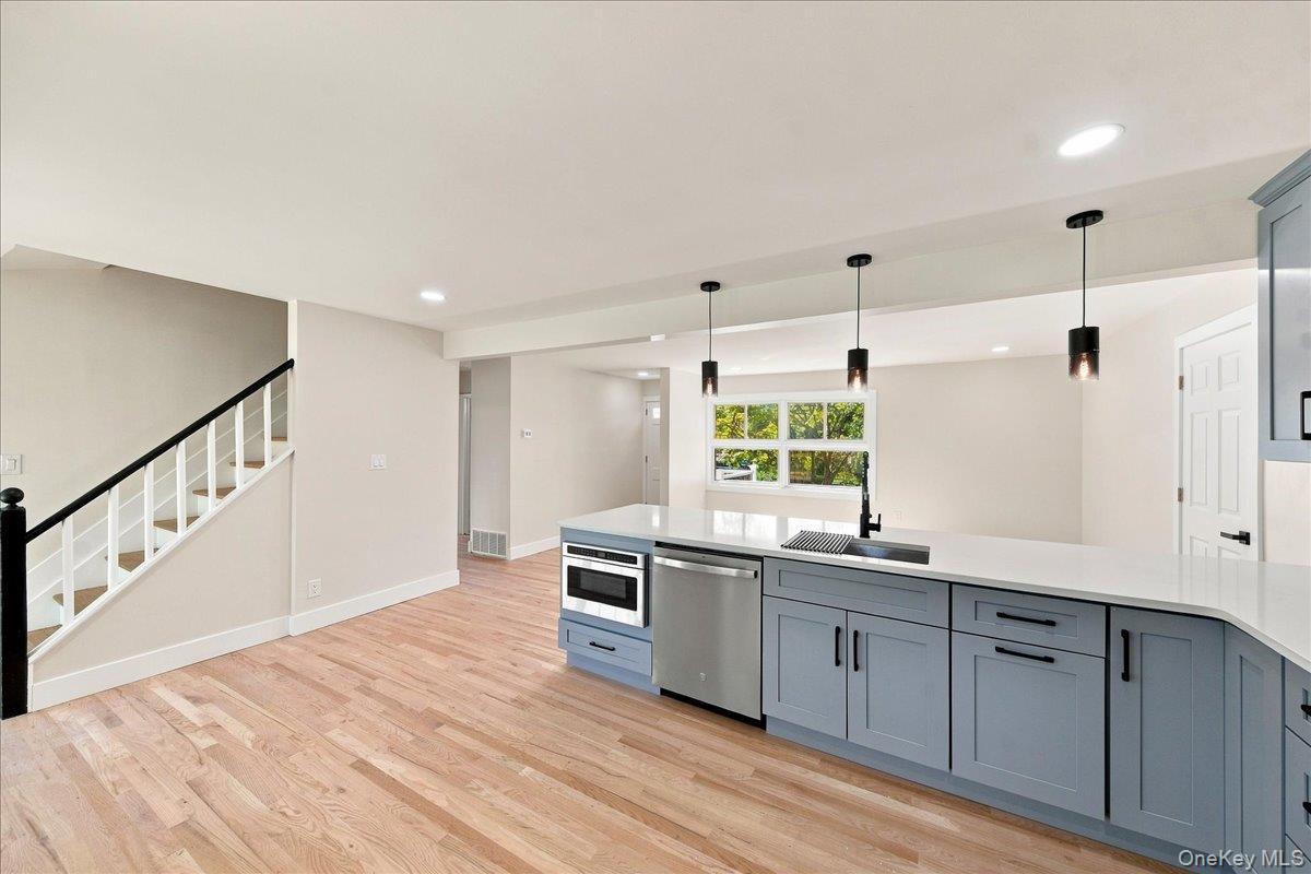Single Family Locksley Road  Westchester County, NY 10598, MLS-1048488-19