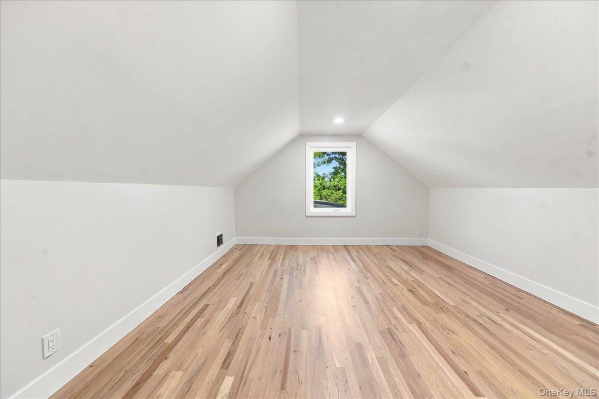 Single Family Locksley Road  Westchester County, NY 10598, MLS-1048488-22