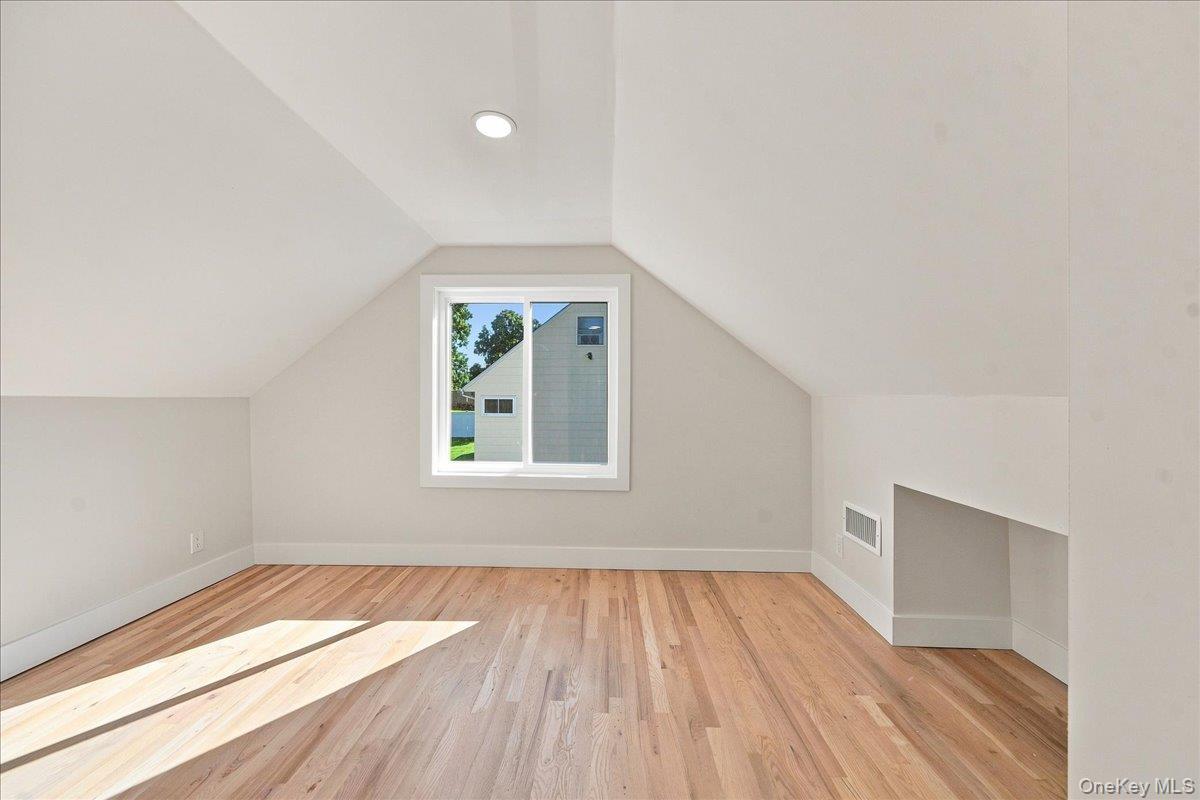 Single Family Locksley Road  Westchester County, NY 10598, MLS-1048488-25