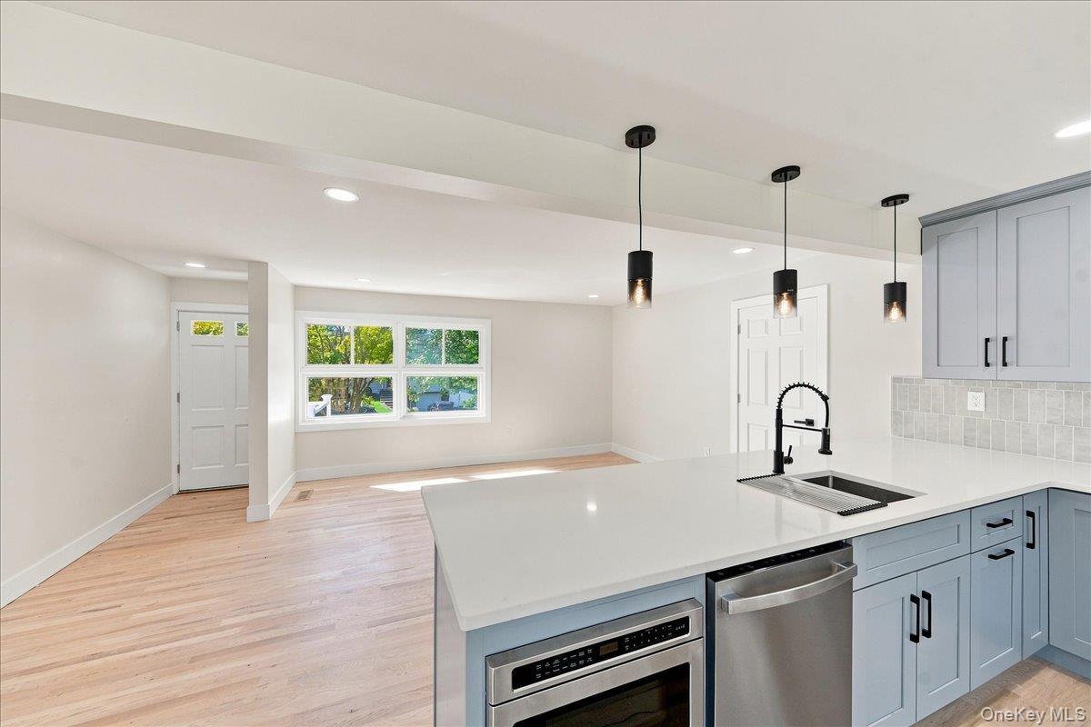 Single Family Locksley Road  Westchester County, NY 10598, MLS-1048488-9