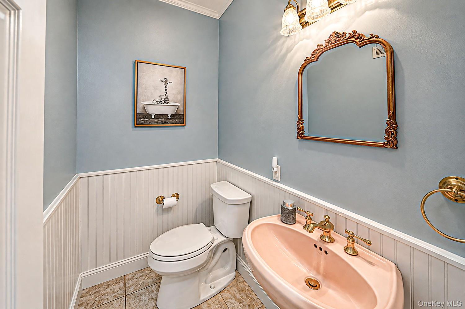 Single Family Holly Lane Suffolk County, NY 11780, MLS-1048497-30