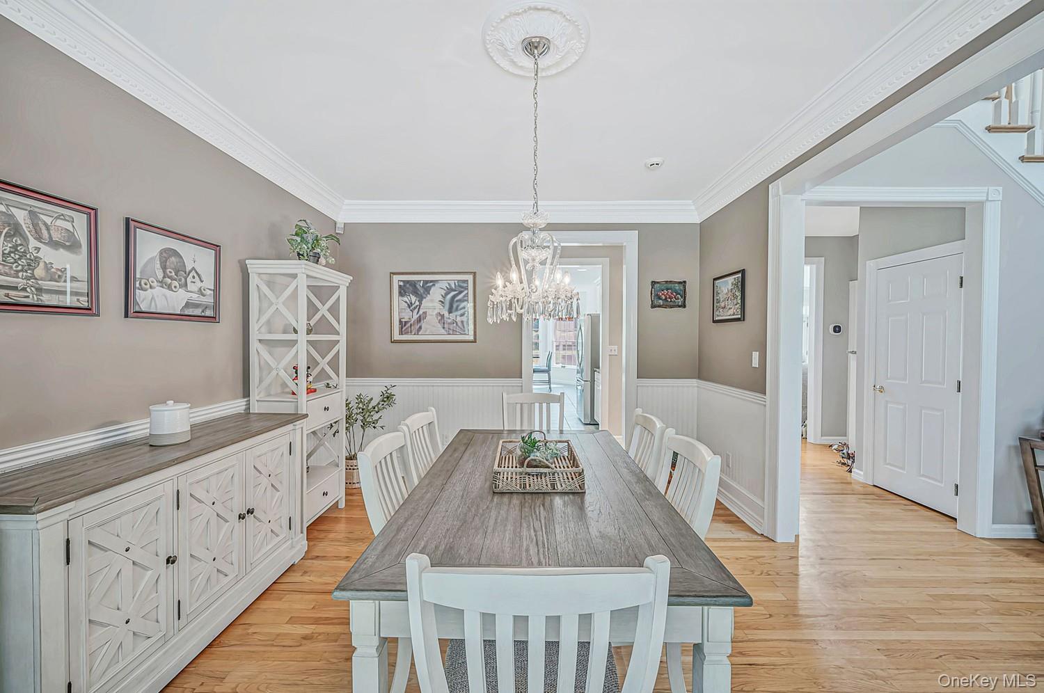Single Family Holly Lane Suffolk County, NY 11780, MLS-1048497-9