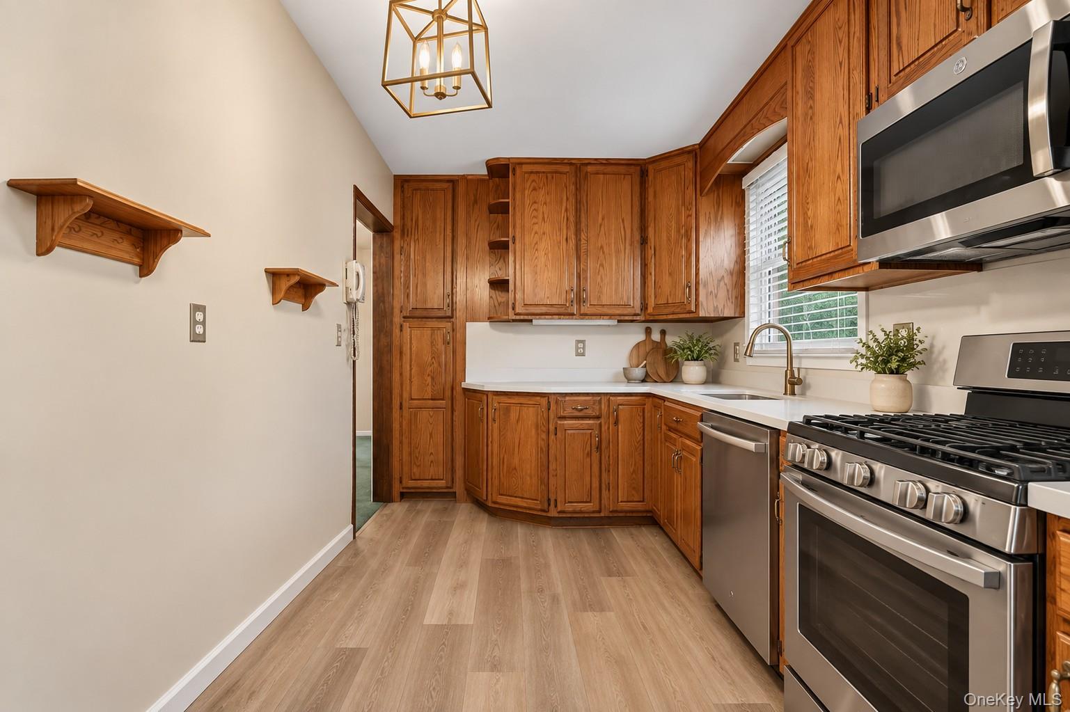 Single Family Hewlett Street  Queens, NY 11040, MLS-1048498-14