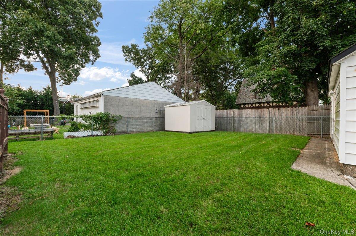 Single Family Hewlett Street  Queens, NY 11040, MLS-1048498-31