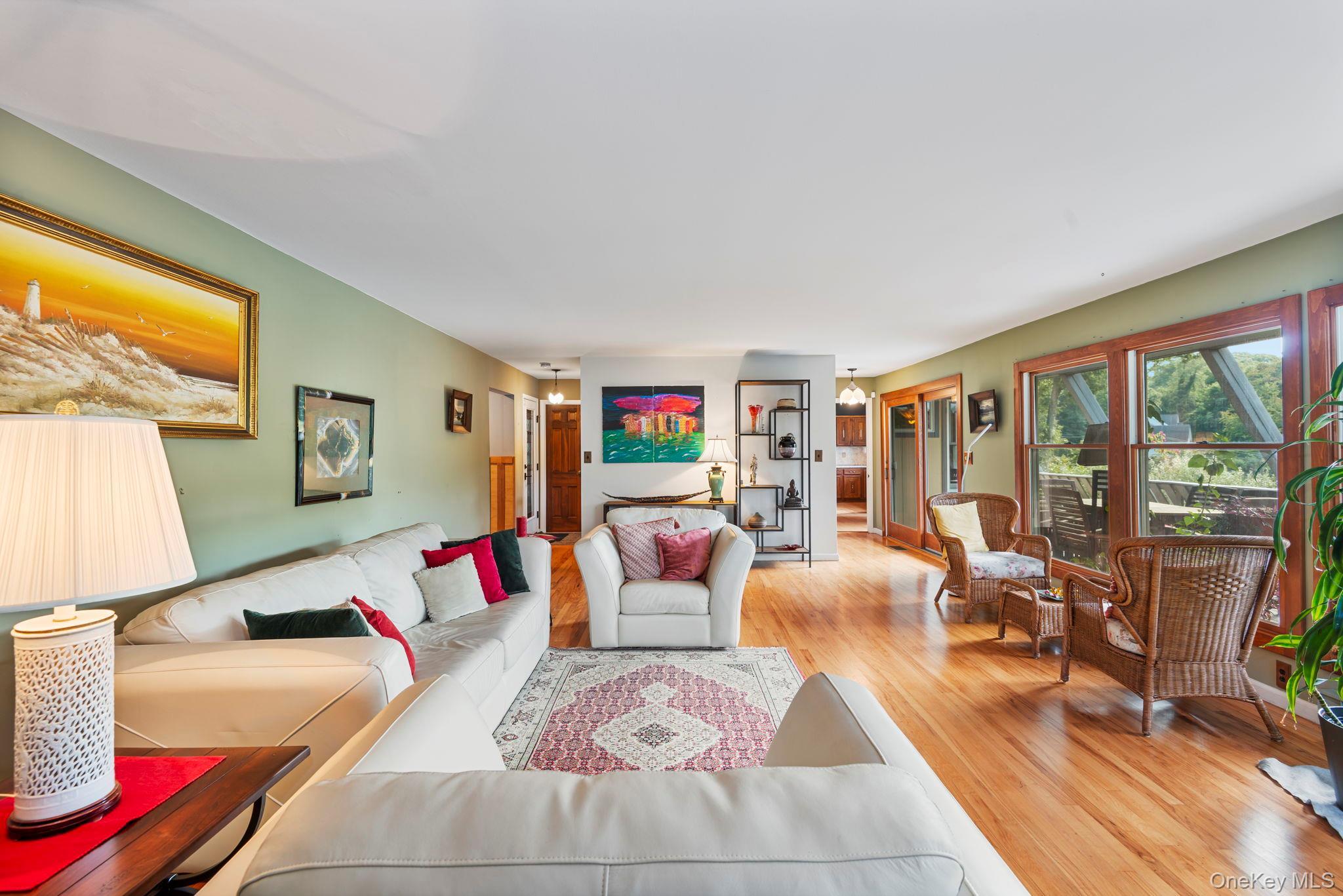 Single Family Hill Dale Avenue Suffolk County, NY 11764, MLS-1048513-11