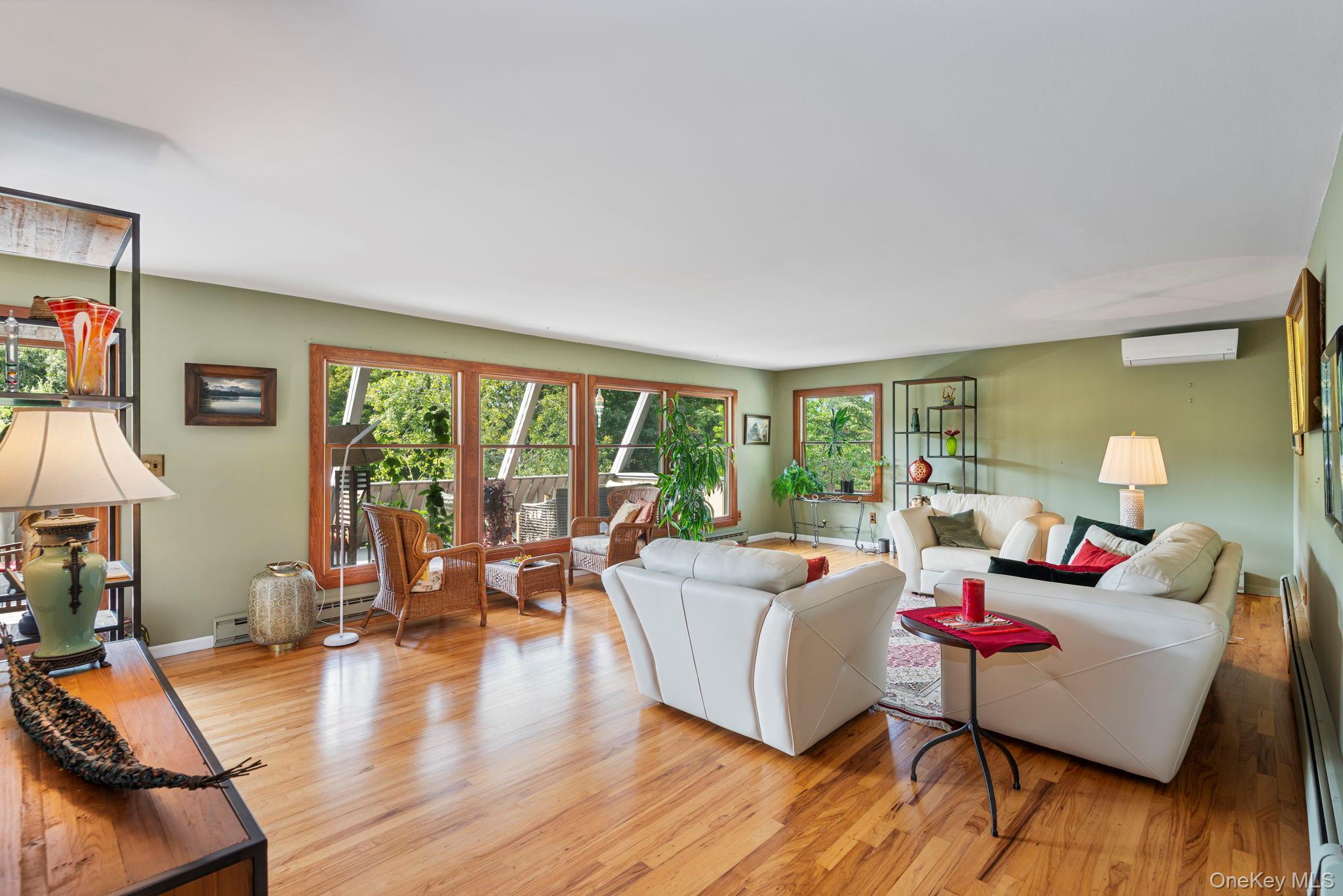 Single Family Hill Dale Avenue Suffolk County, NY 11764, MLS-1048513-12