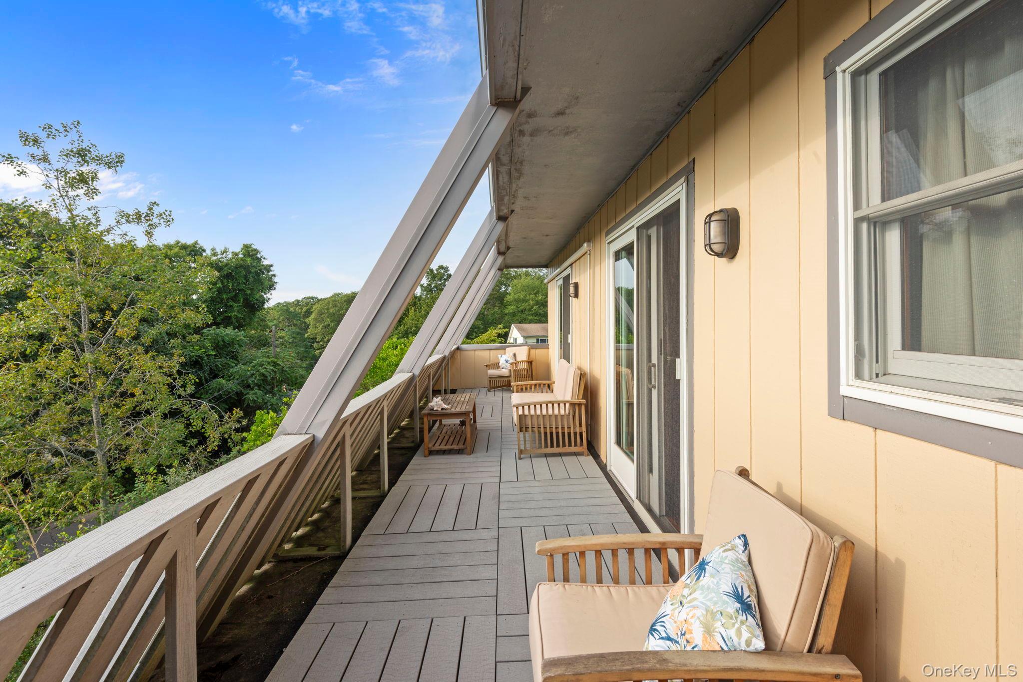 Single Family Hill Dale Avenue Suffolk County, NY 11764, MLS-1048513-31