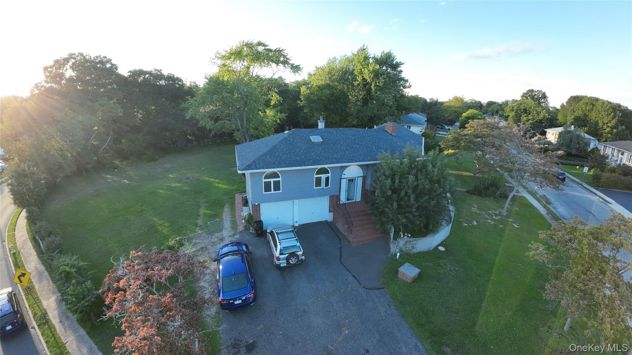 Single Family Yale Avenue  Suffolk County, NY 11769, MLS-1048517-18