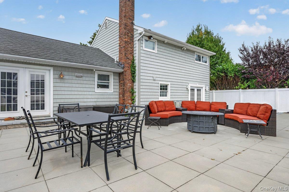 Single Family Carleton Avenue  Suffolk County, NY 11701, MLS-1048520-18