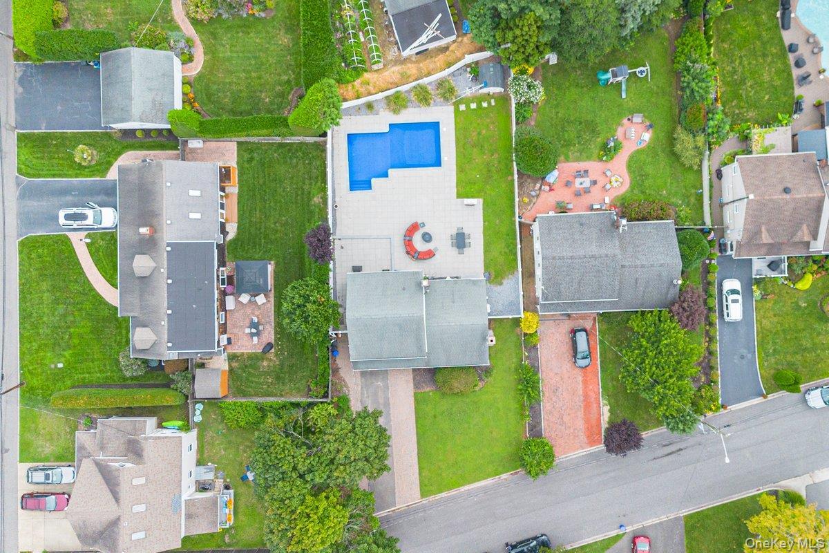 Single Family Carleton Avenue  Suffolk County, NY 11701, MLS-1048520-22