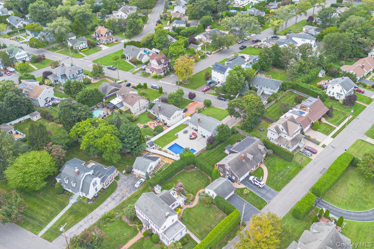 Single Family Carleton Avenue  Suffolk County, NY 11701, MLS-1048520-28