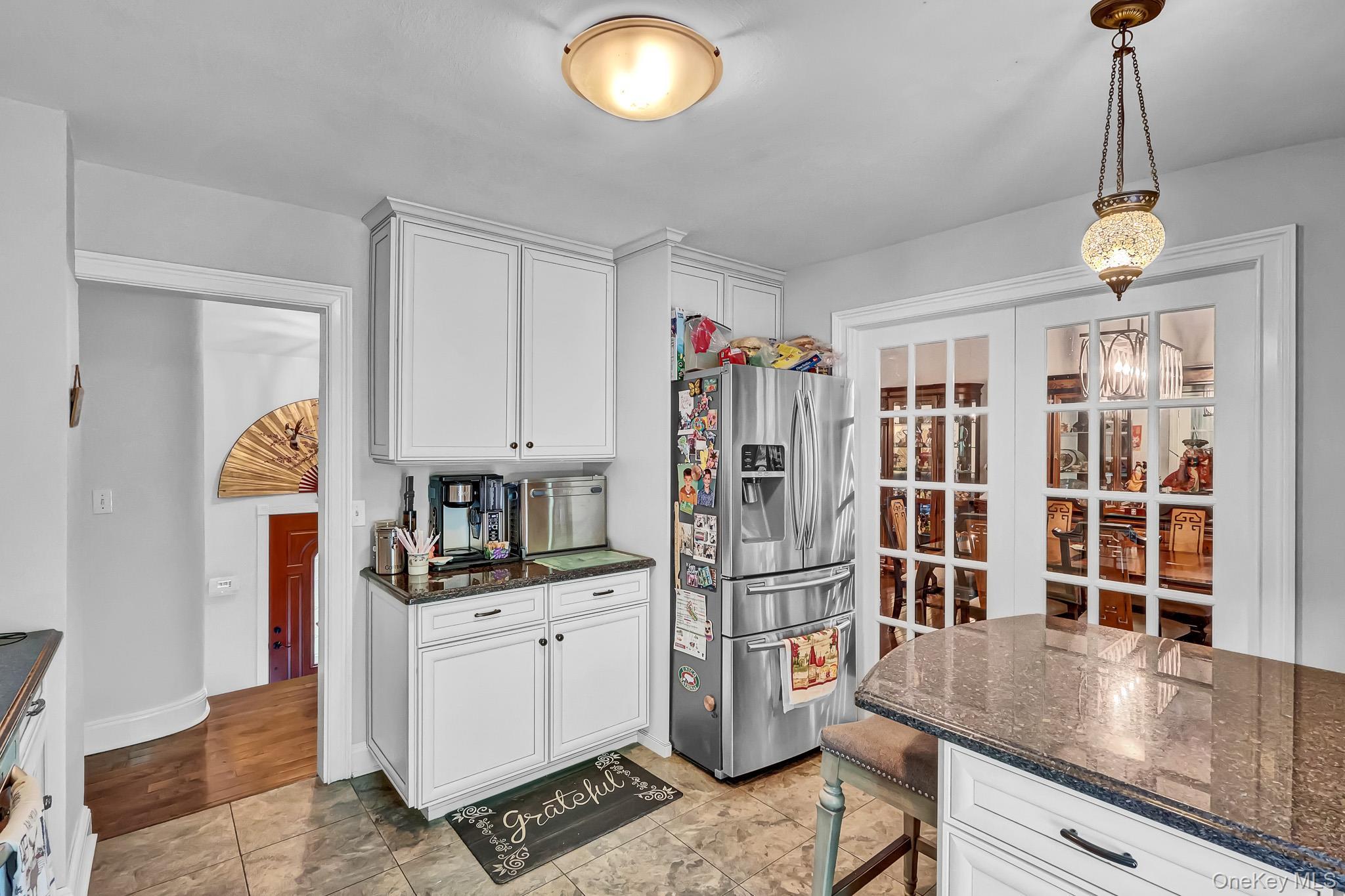 Single Family Cottontail Lane Suffolk County, NY 11733, MLS-1048542-12