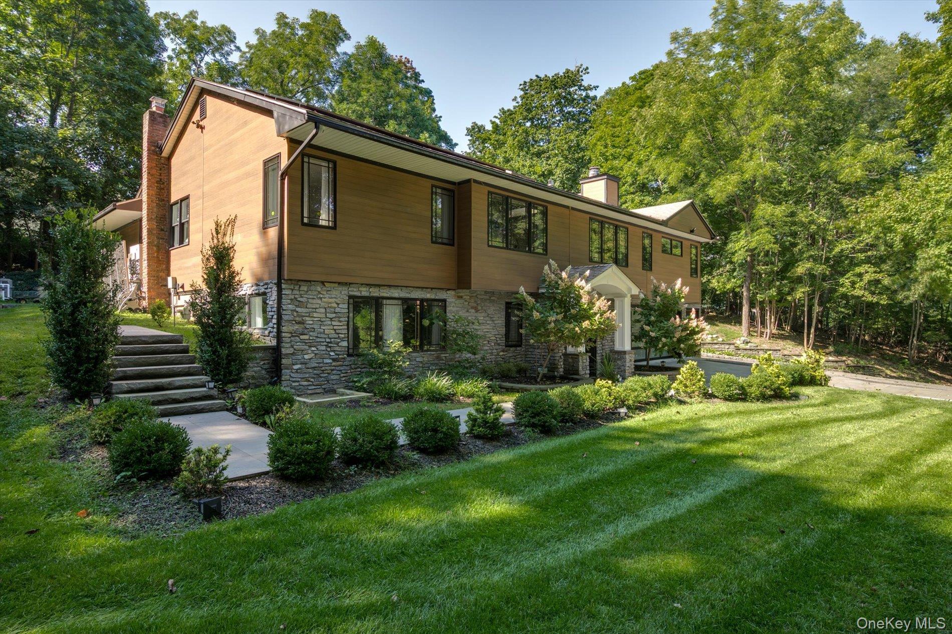 Single Family Tanyard Lane Suffolk County, NY 11743, MLS-1048552-2
