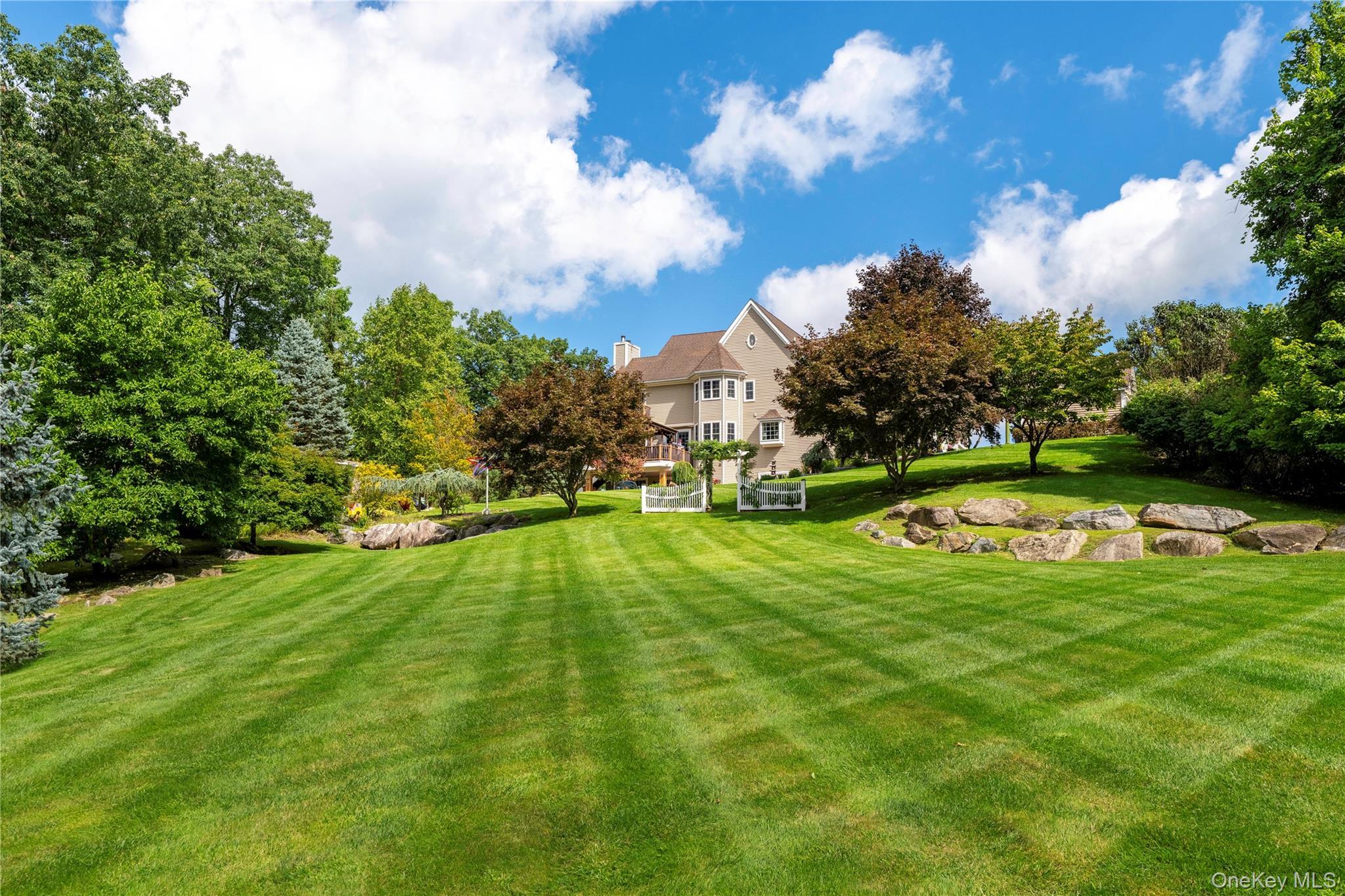 Single Family Sprucetop Drive  Putnam County, NY 10541, MLS-1048560-40