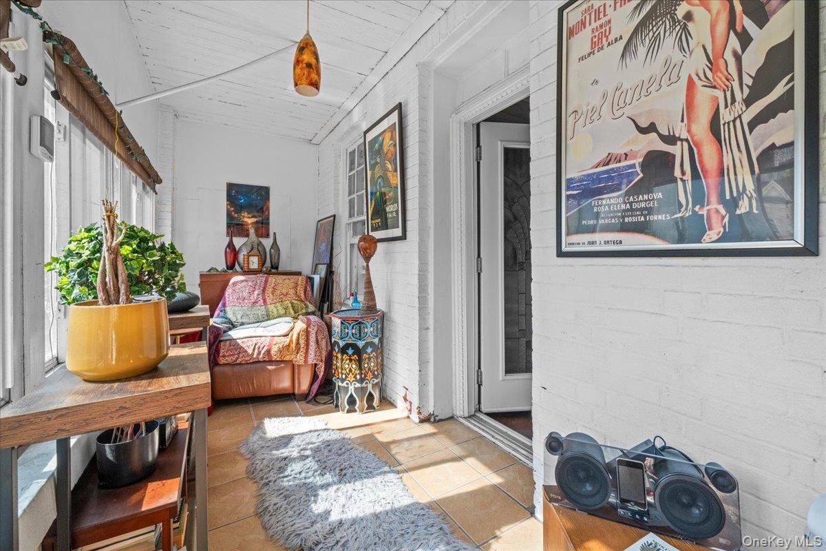 Single Family Plimpton Avenue Bronx, NY 10452, MLS-1048565-11