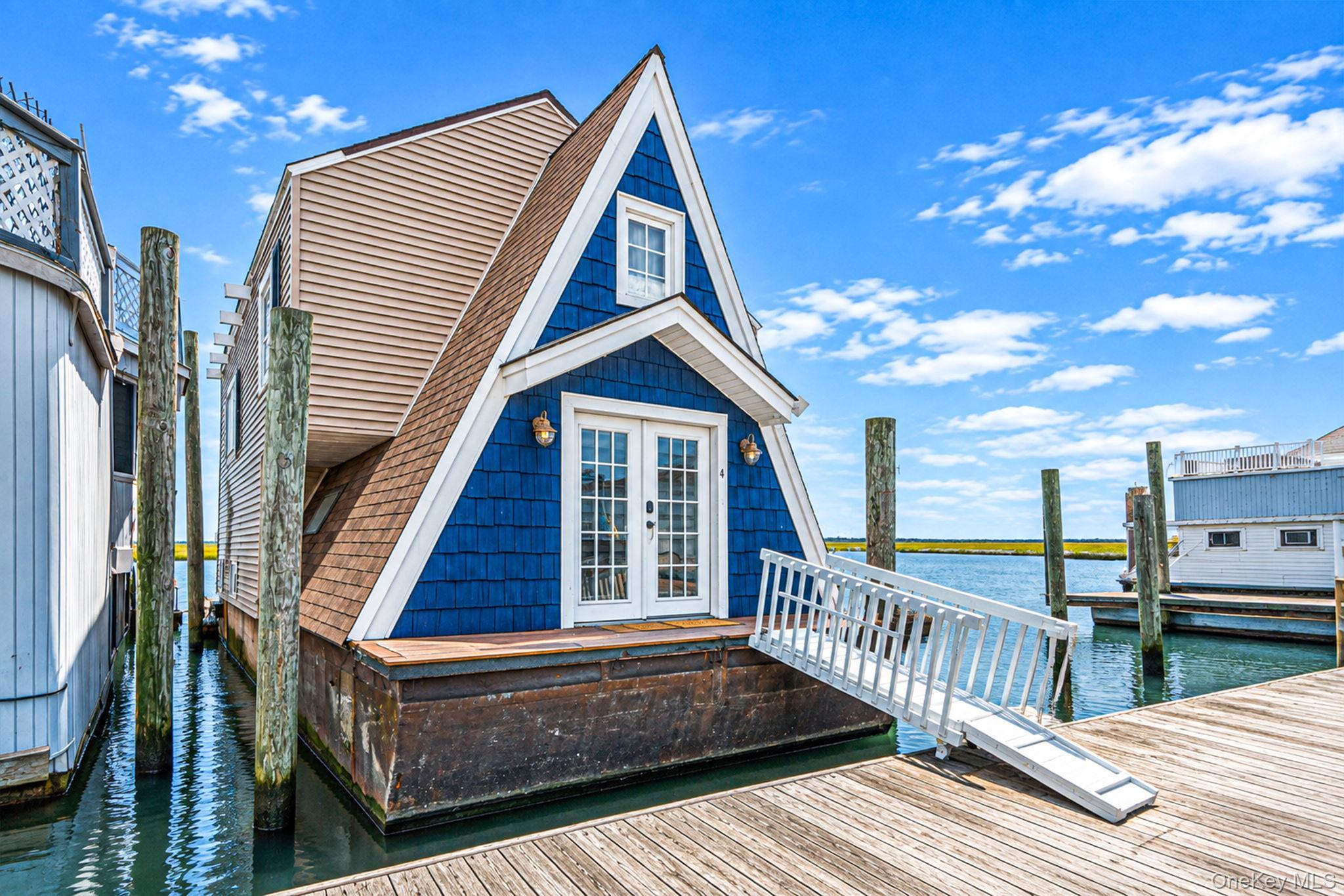 Single Family Shore Road  Nassau County, NY 11783, MLS-1048569-9
