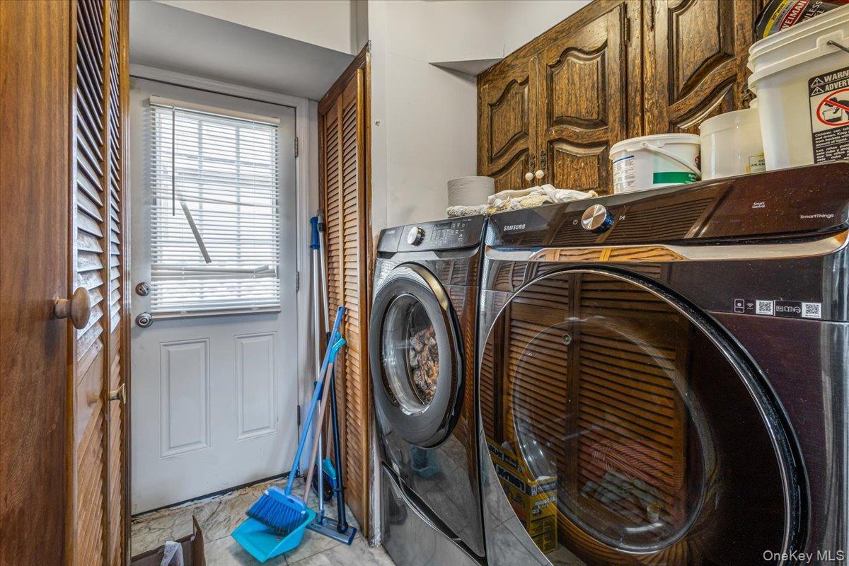 Single Family 91st Street Queens, NY 11414, MLS-1048582-28