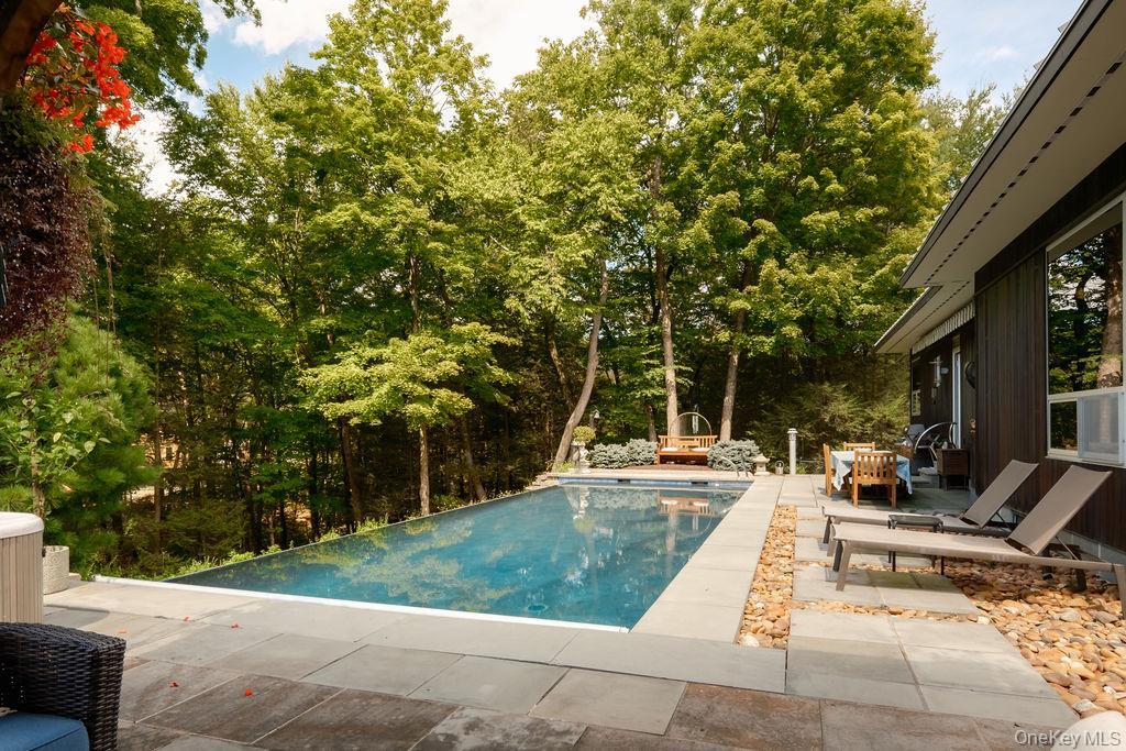 Single Family Sarah Court Dutchess County, NY 12572, MLS-1048583-28