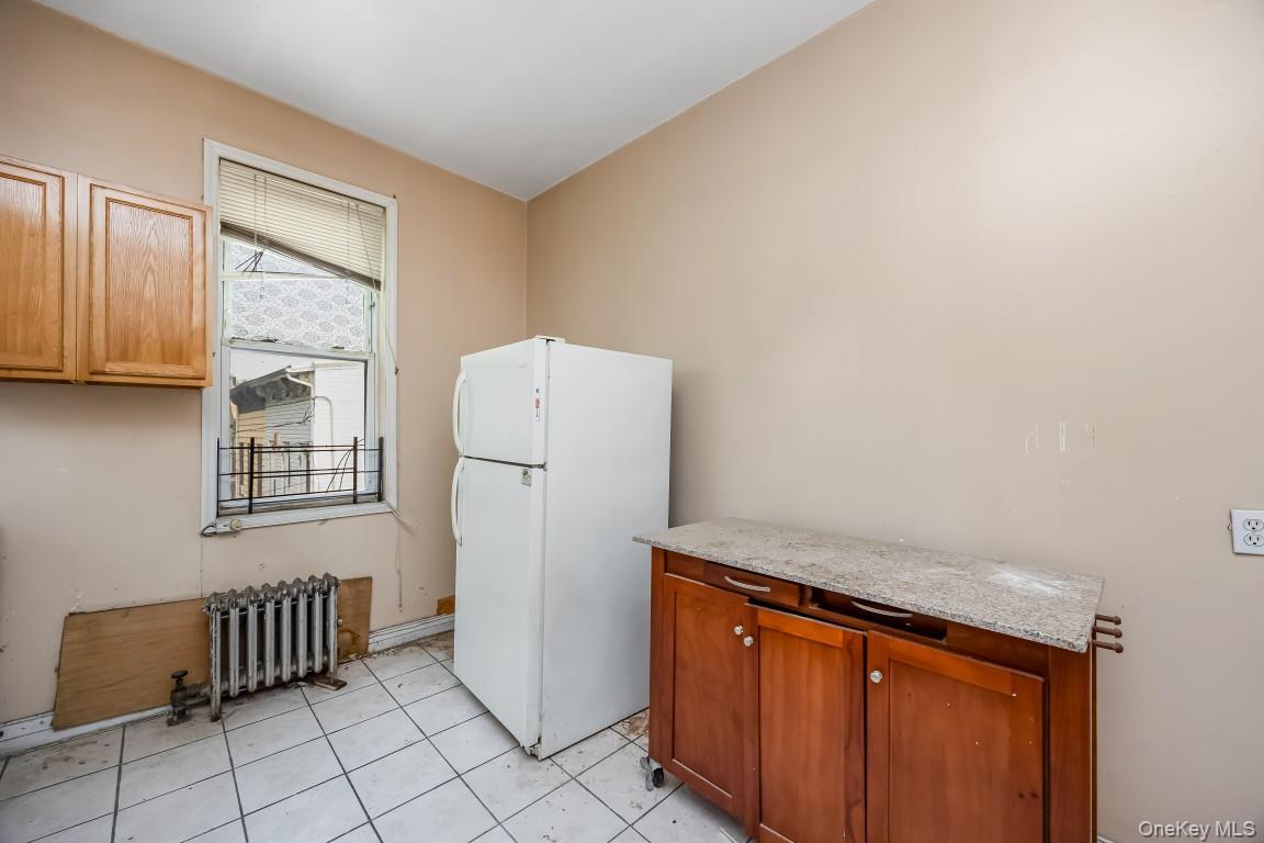 Single Family Fulton Street Brooklyn, NY 11207, MLS-1048587-17