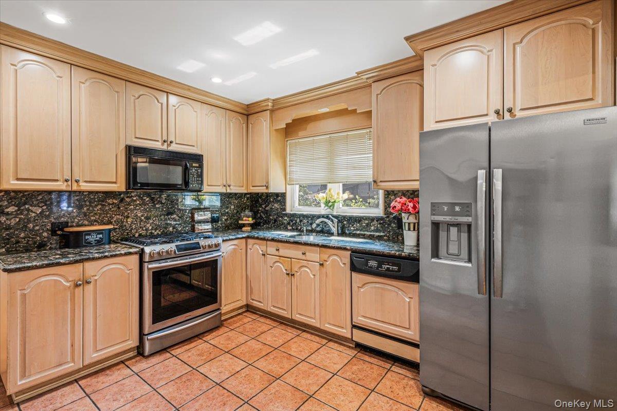 Single Family Stewart Road  Queens, NY 11364, MLS-1048593-11