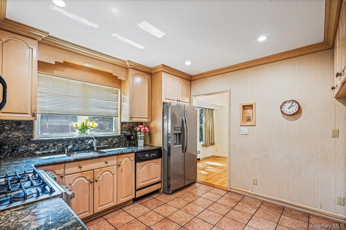 Single Family Stewart Road  Queens, NY 11364, MLS-1048593-12