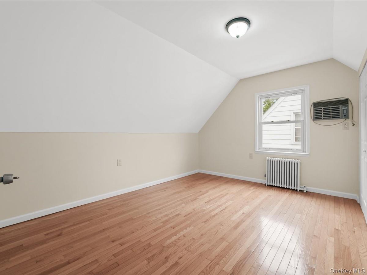 Single Family 267th Street  Queens, NY 11004, MLS-1048598-13